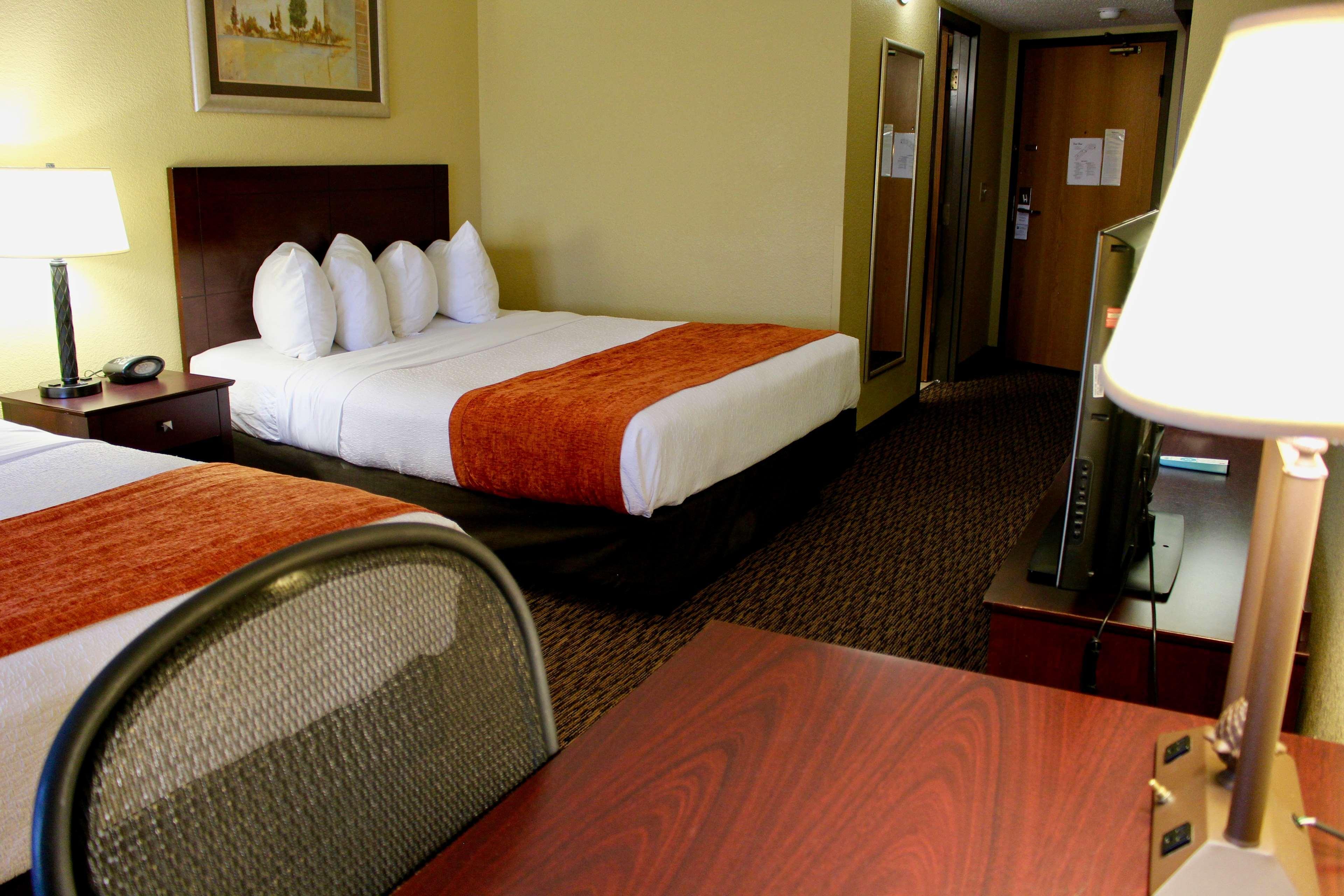 Best Western Plus Dakota Ridge Eagan Exterior photo